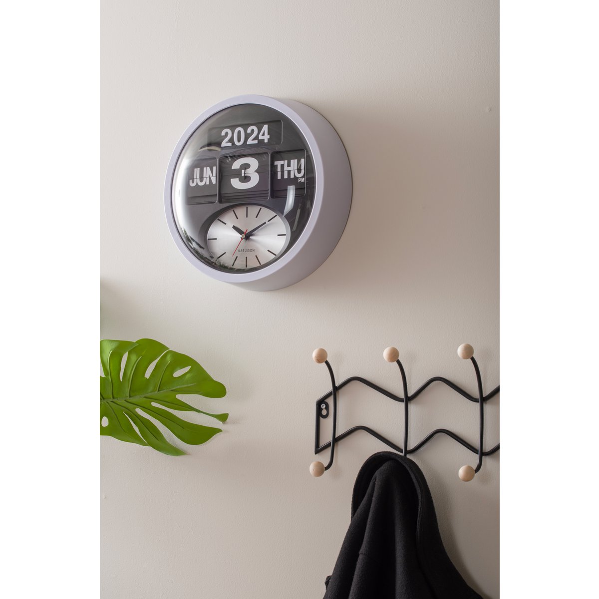 Timeless Handmade Luxury Wall Clock with Artisan Design