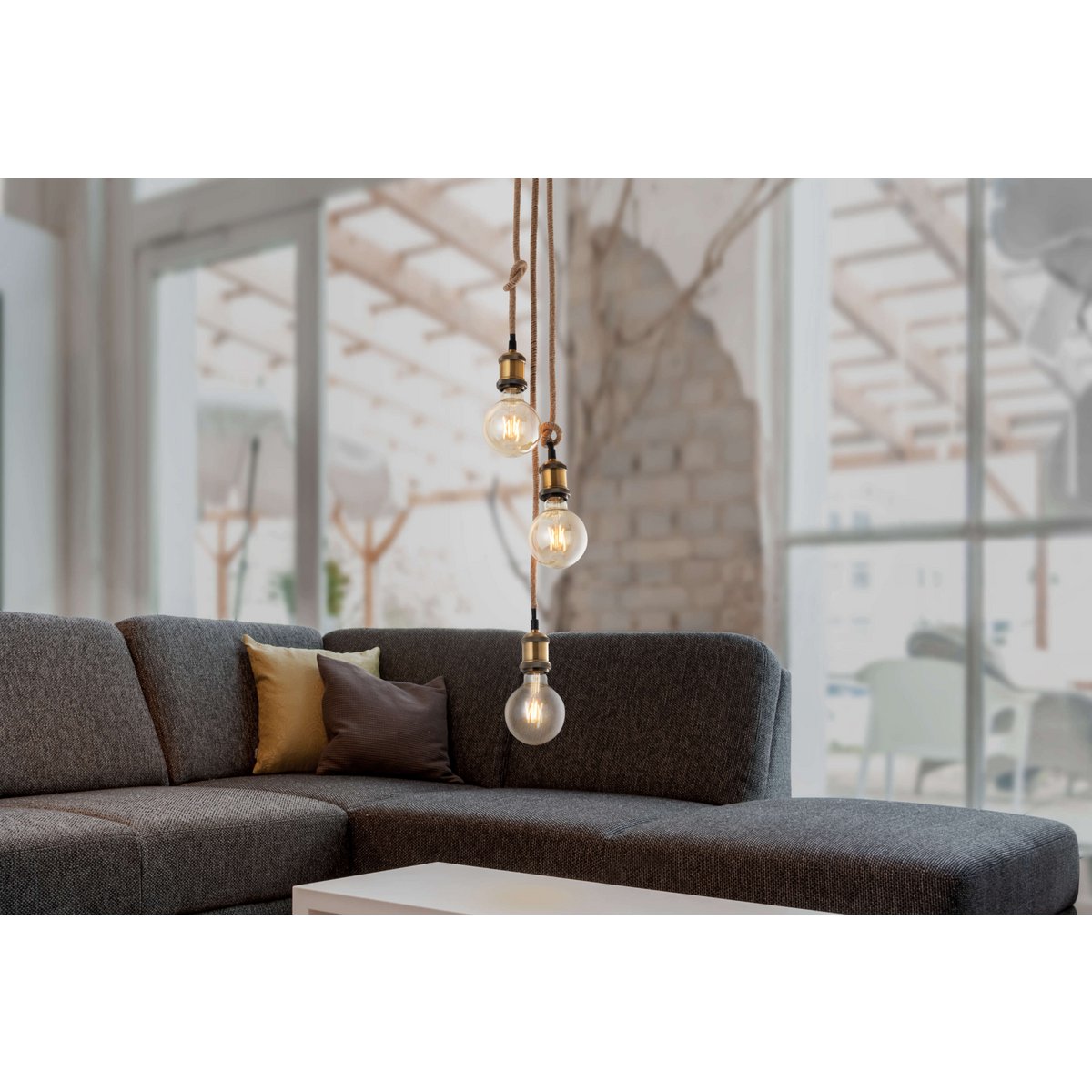 Handmade Luxury Pendant Lamp - Timeless Artisan Design