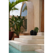 Timeless Luxury Black Peaky Vase - Artisan Crafted Design