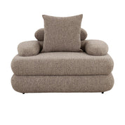 Tijdloze luxe handgemaakte loungestoel in zandkleurig bouclé-design