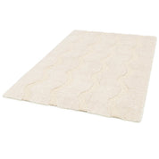Handcrafted Luxury Shaggy Rug in Premium Recycled Polyester