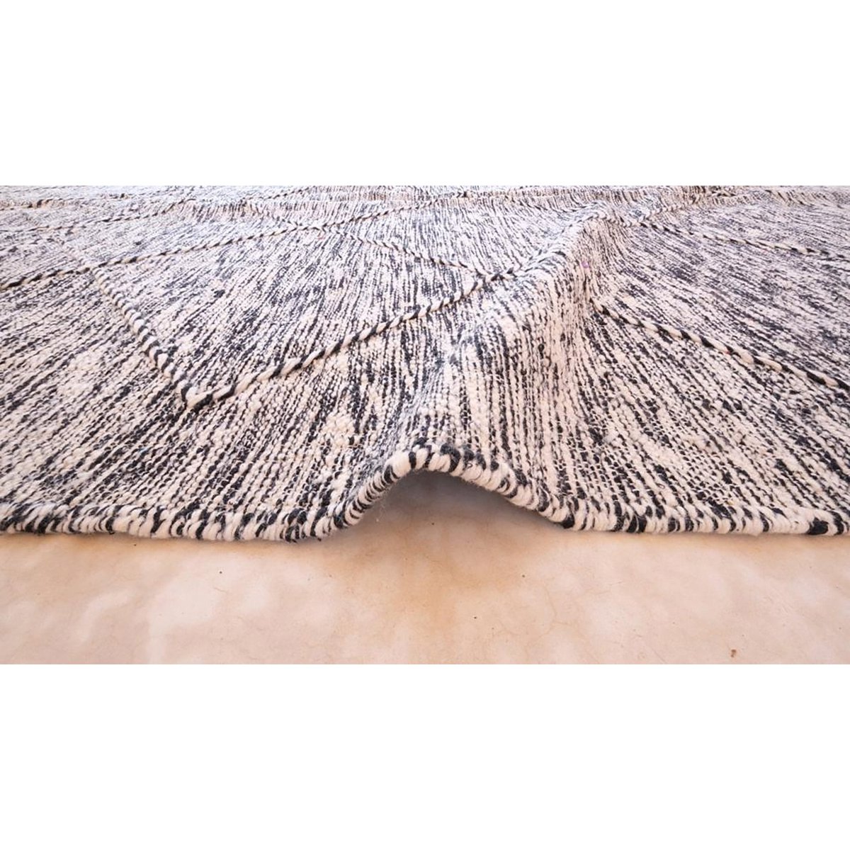 Marokkaans berber kilim tapijt puur wol 206 x 338 cm