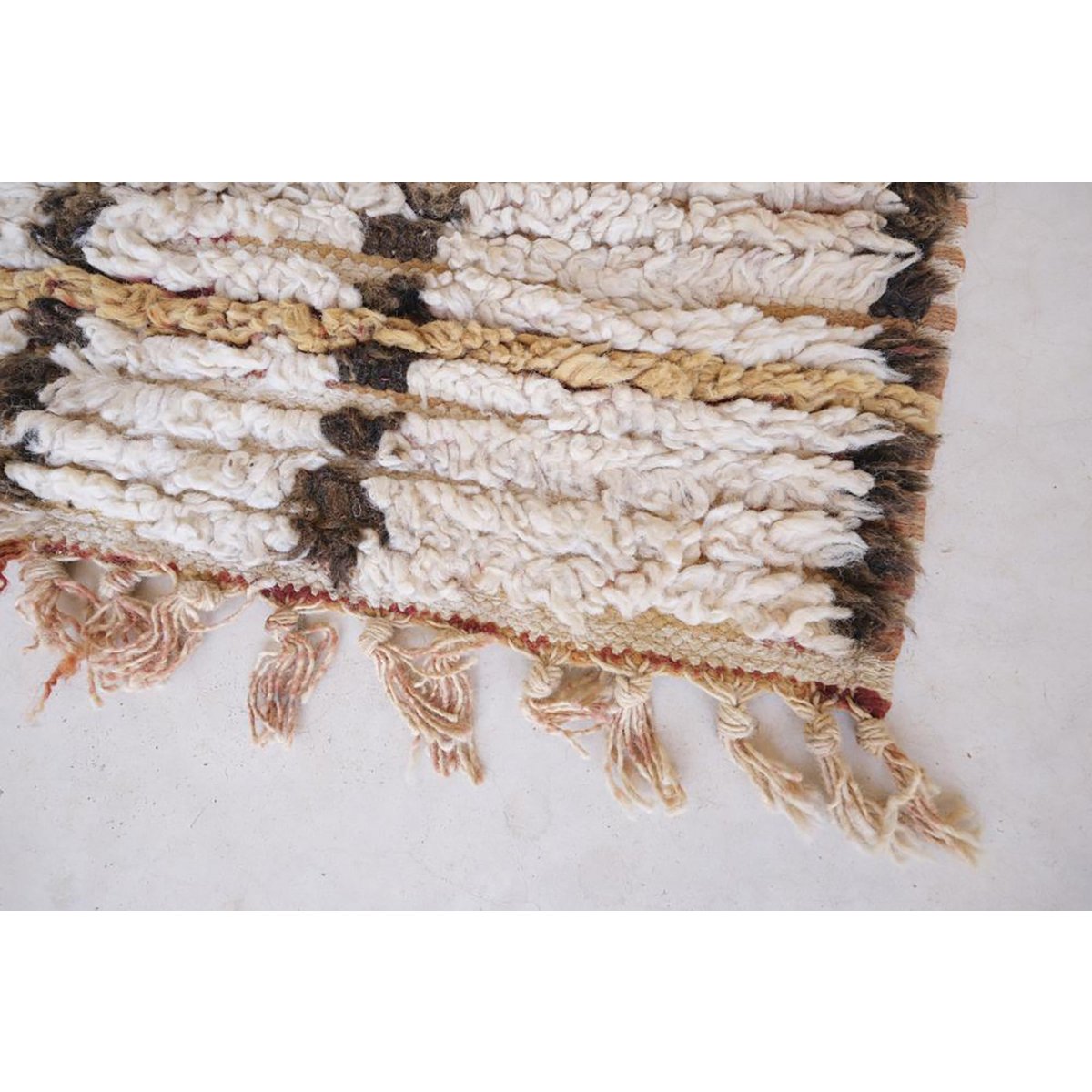 Handcrafted Luxury Berber Corridor Carpet in Timeless Design