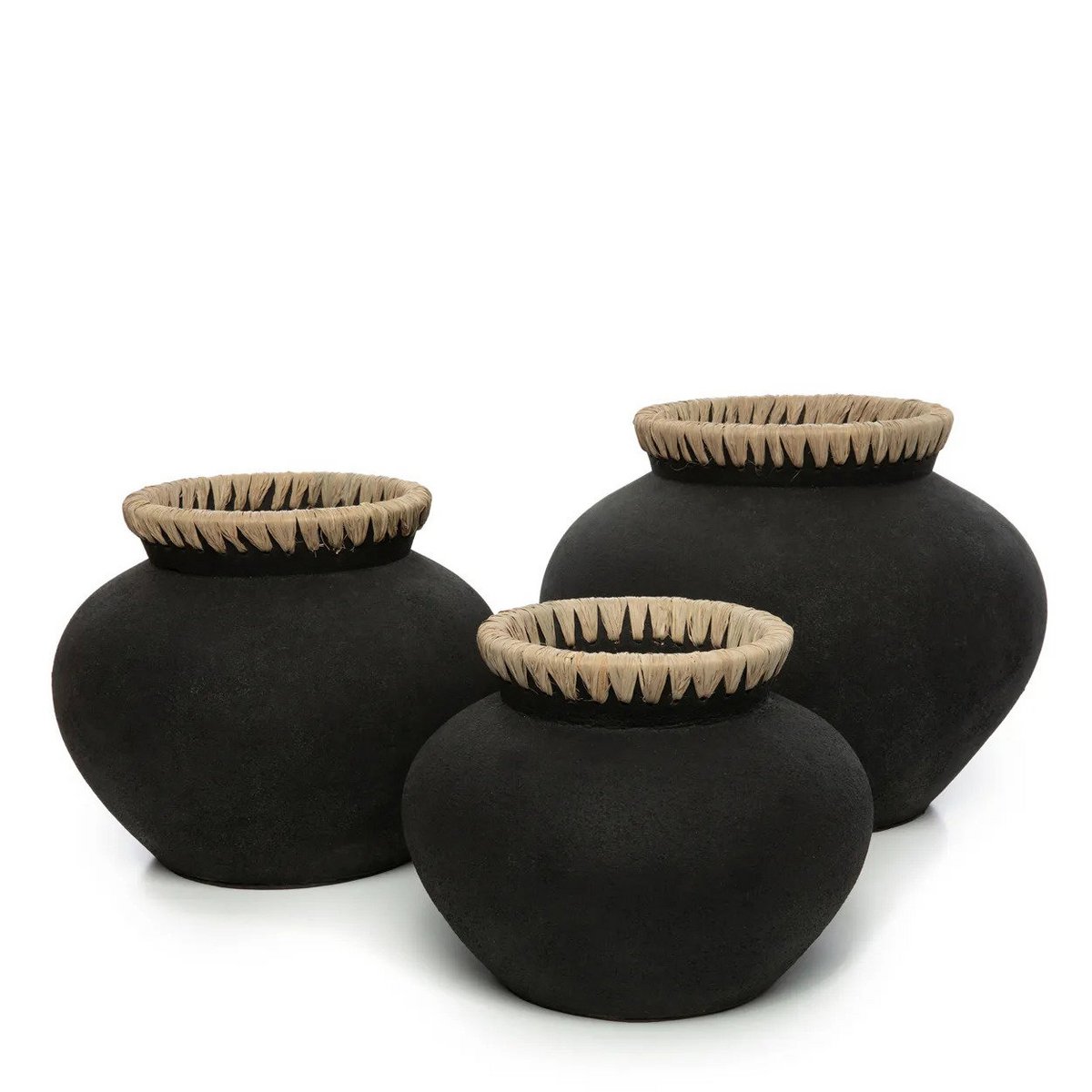 Timeless Artisan Black Vase - Luxury Handmade Design Statement