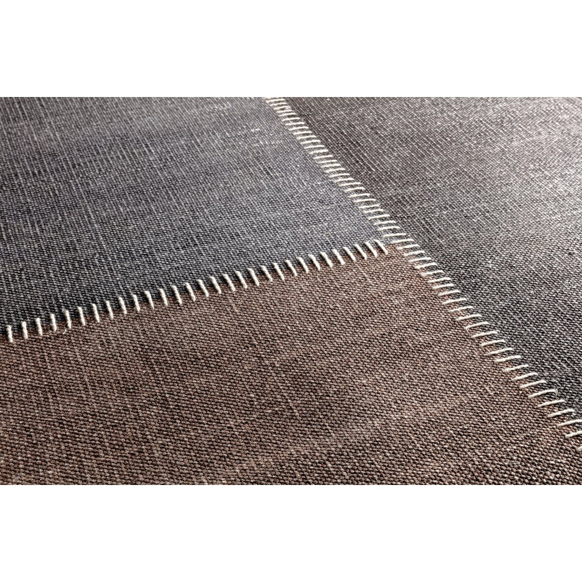 Timeless Handmade Artisan Tapis Crafted from Premium Materials