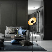 Elegante zwart-gouden driepotige staande lamp voor elke ruimte