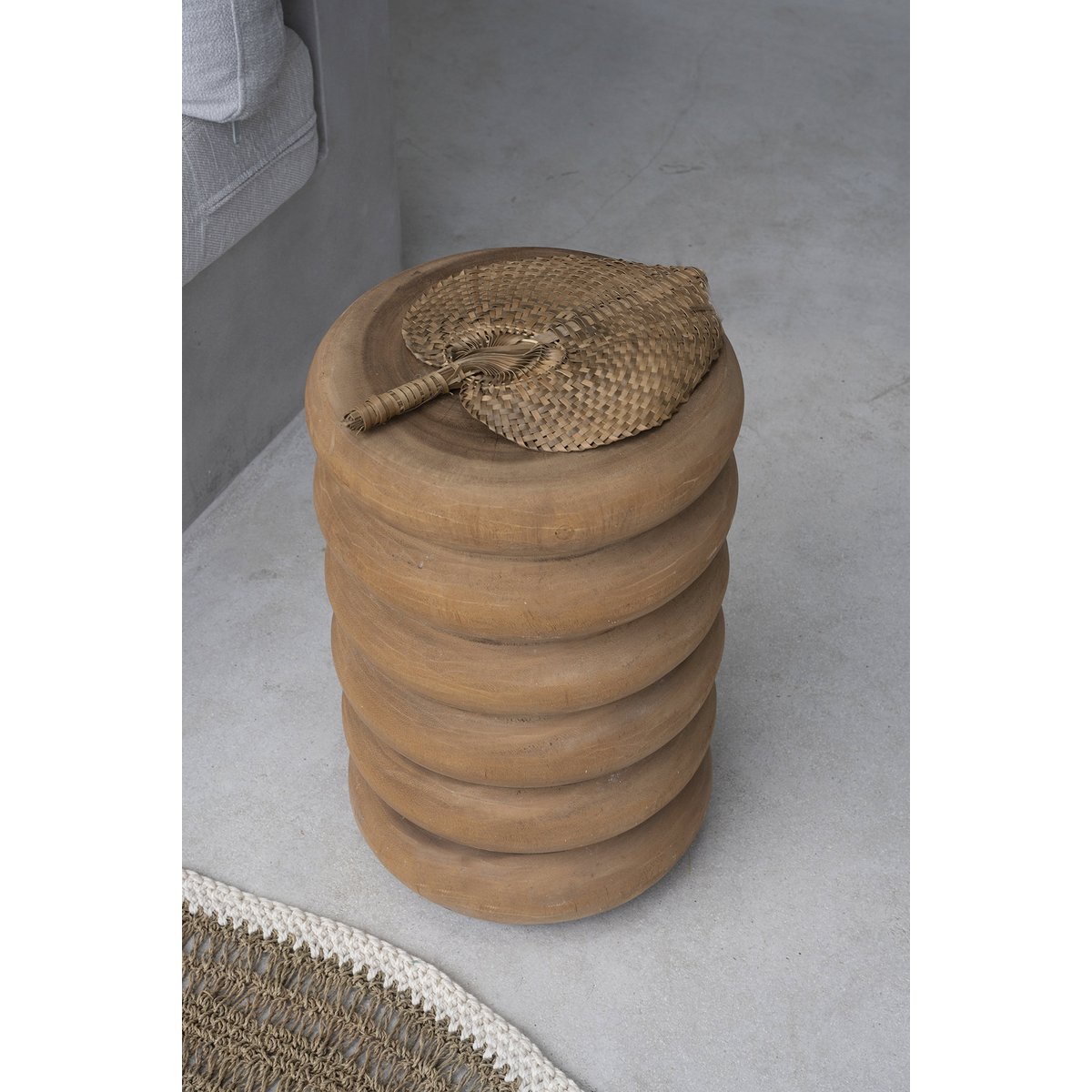 Umiko spiral teak stool