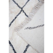Handmade Moroccan Berber Carpet - Luxury Artisan Design 160x249 cm