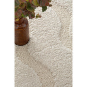 Handcrafted Luxury Shaggy Rug in Premium Recycled Polyester