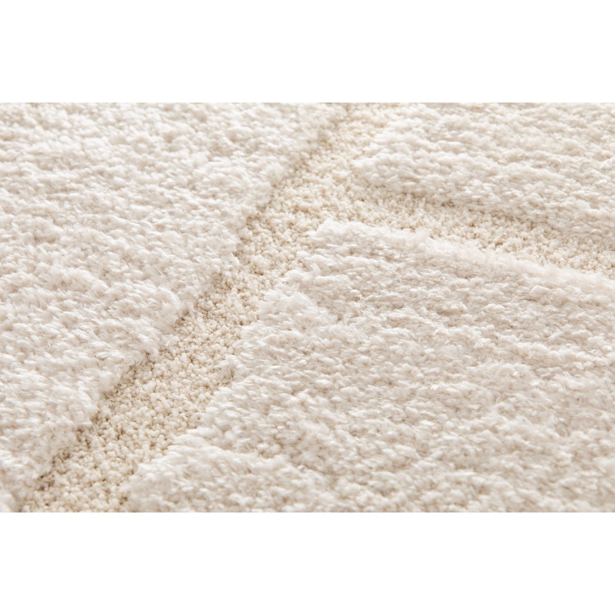 Handcrafted Luxury Carpet in Timeless Sculptural Design