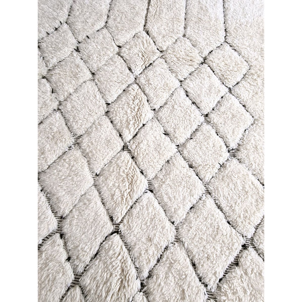 Timeless Luxury Handmade Berber Rug in Premium Wool 157x265 cm