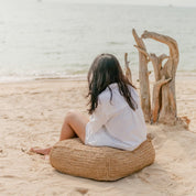Padar raffia pouf
