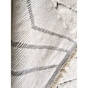 Luxury Handmade Beni Ouarain Rug Crafted from Natural Wool