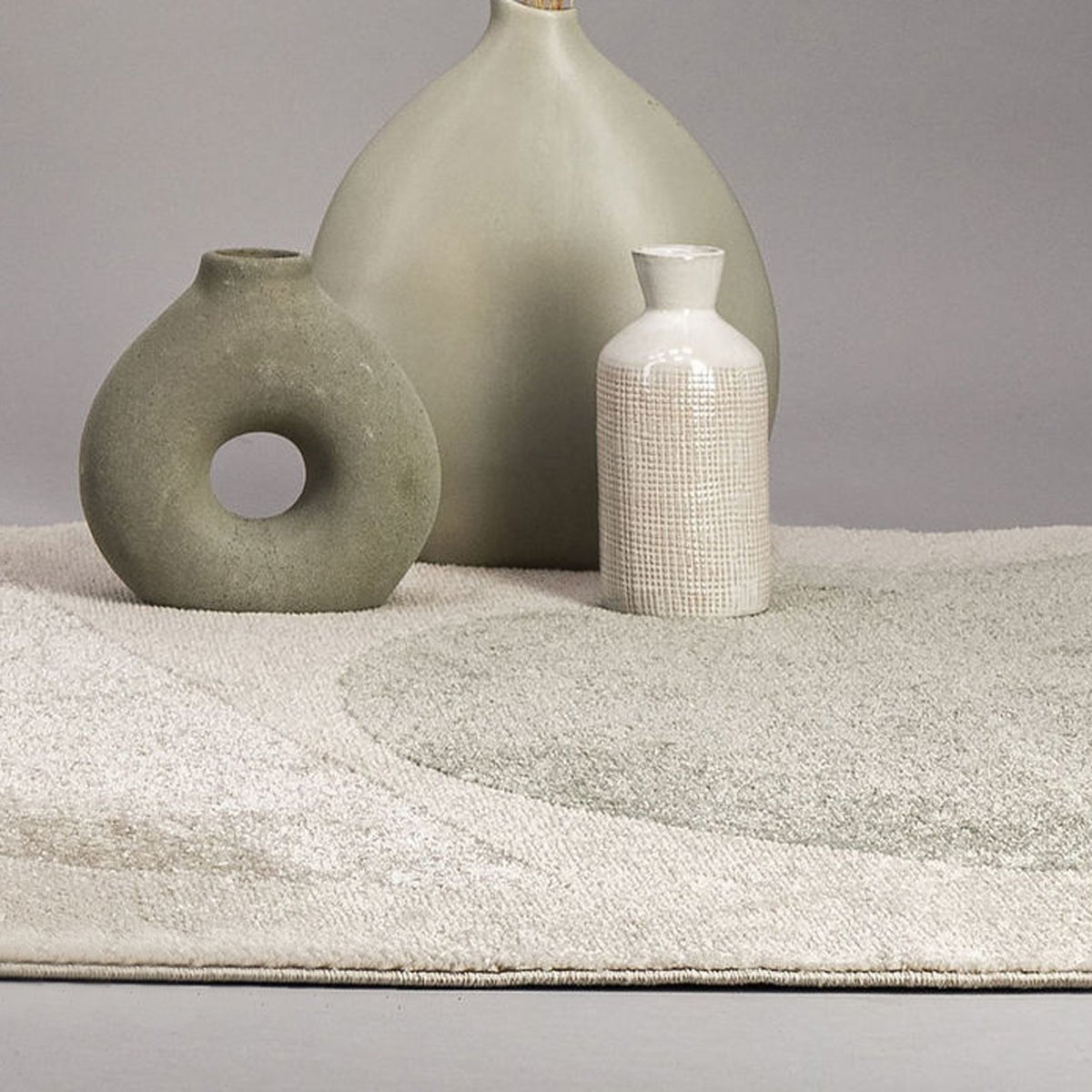 Handmade Luxury Rug - Artisan Crafted with Timeless Design