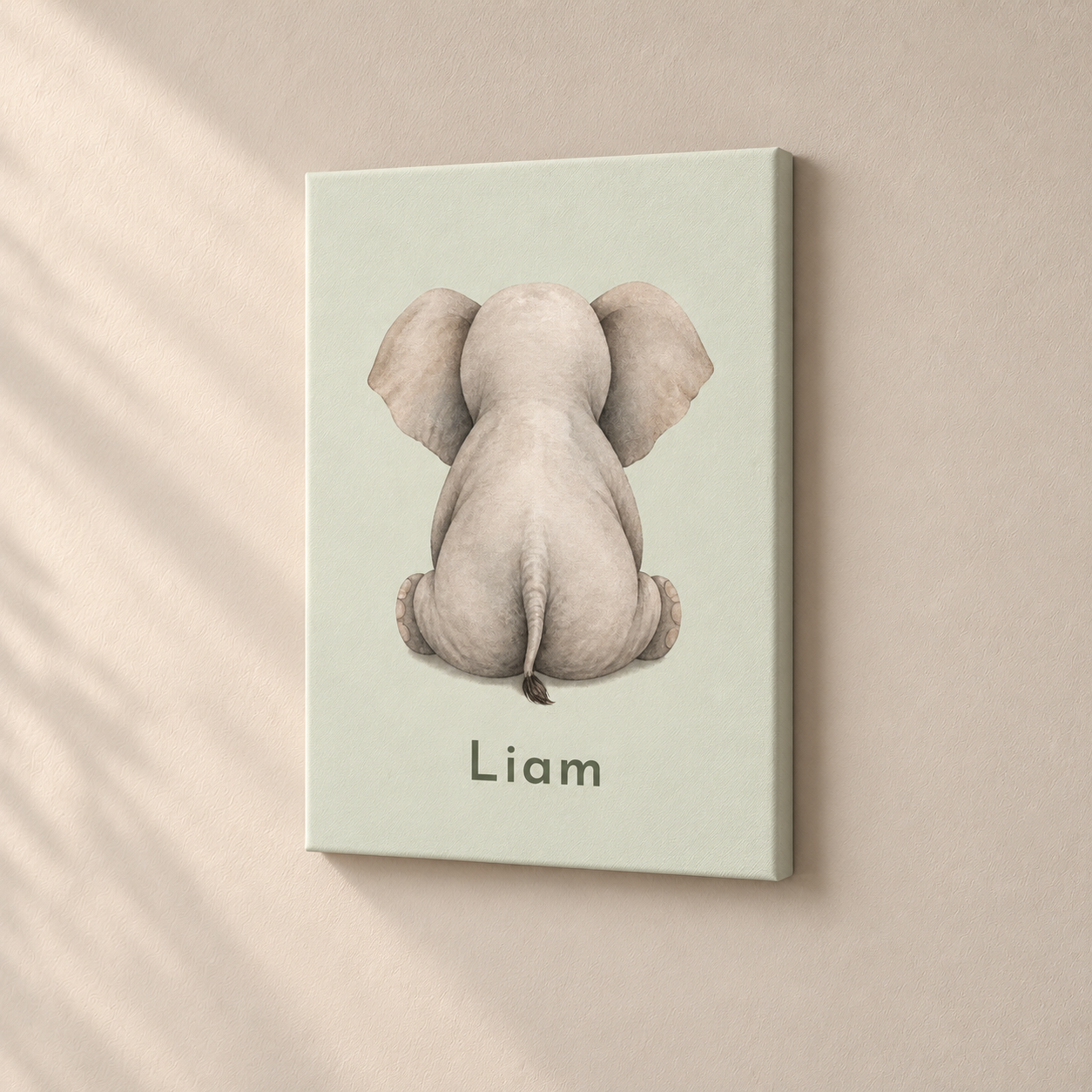 Gentle Elephant canvasstand with example name Liam